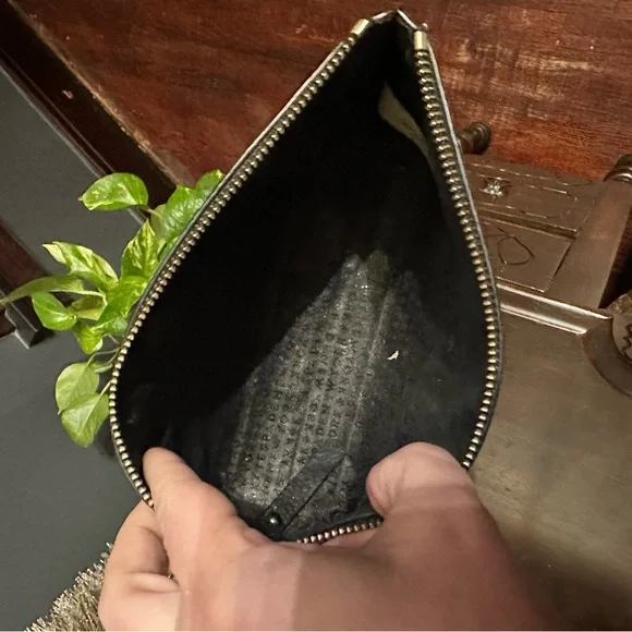 Kate Spade Black Floral Cosmetic Bag - Picture 8 of 9